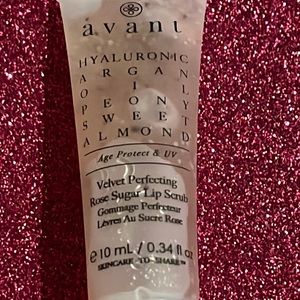 Avant Velvet perfecting rose sugar lip scrub